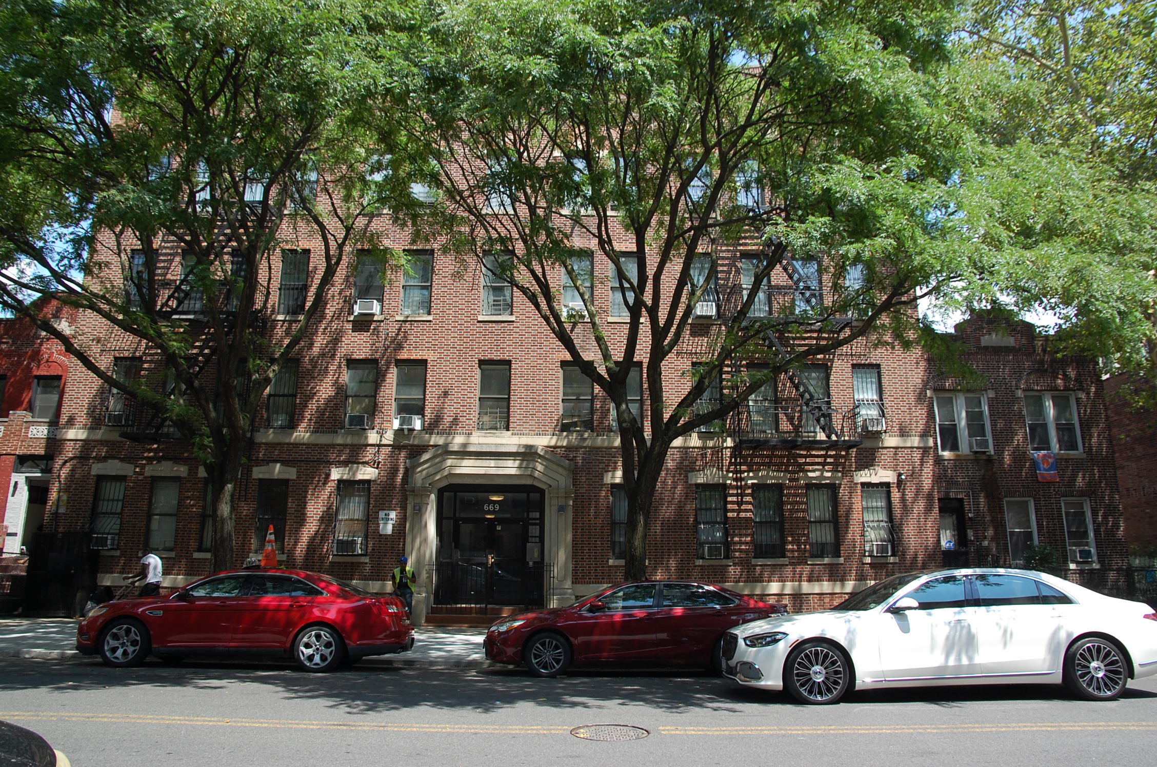 669 Ralph Avenue