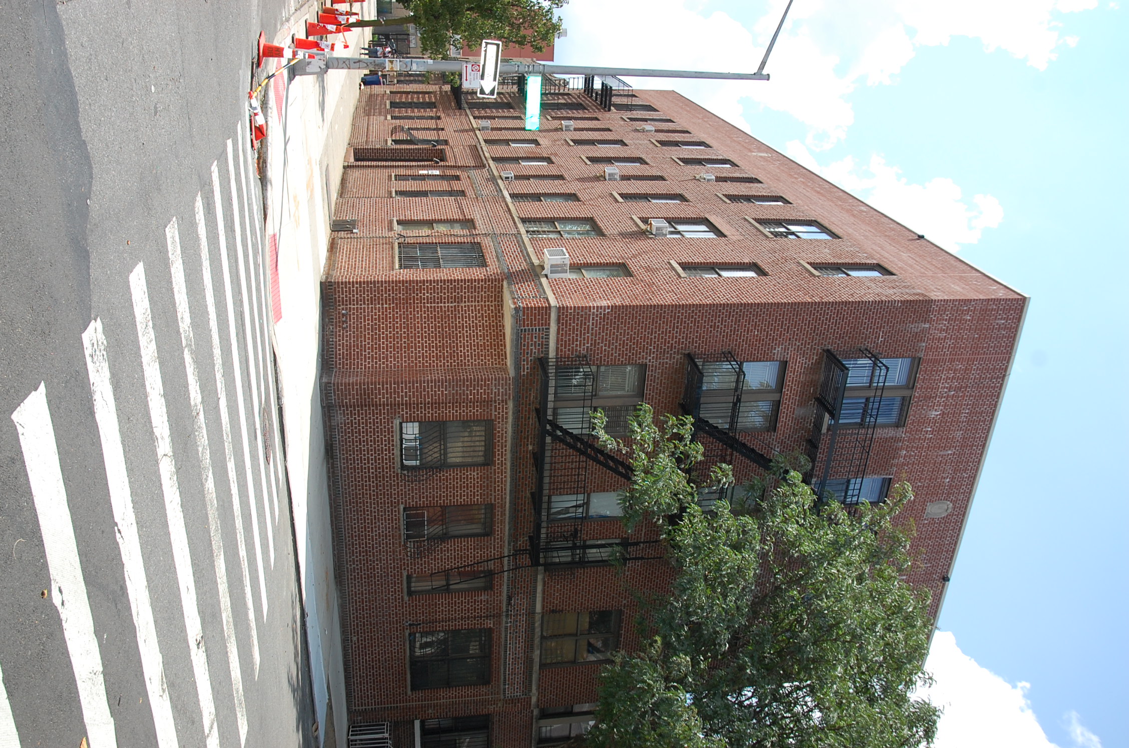 150 Tapscott Street